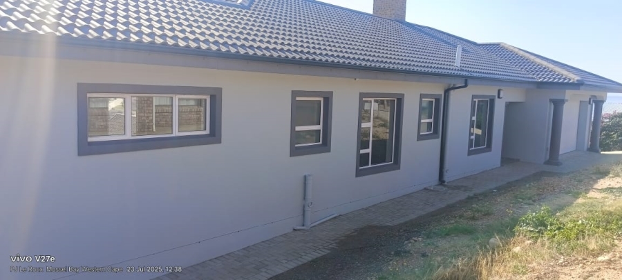 3 Bedroom Property for Sale in Seemeeu Park Western Cape